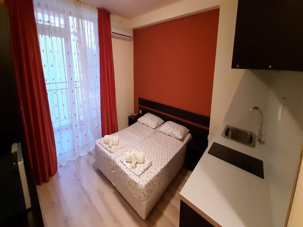 Студио Афродита 1 Pantai Sunny Bagian luar foto