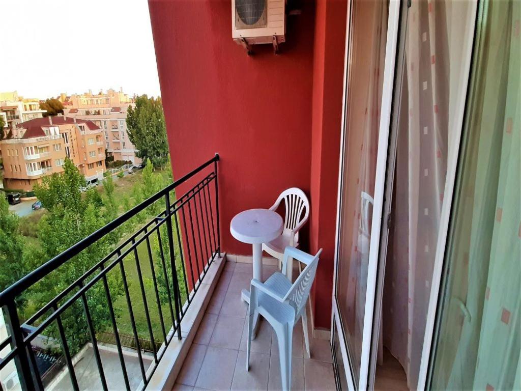 Студио Афродита 1 Pantai Sunny Bagian luar foto