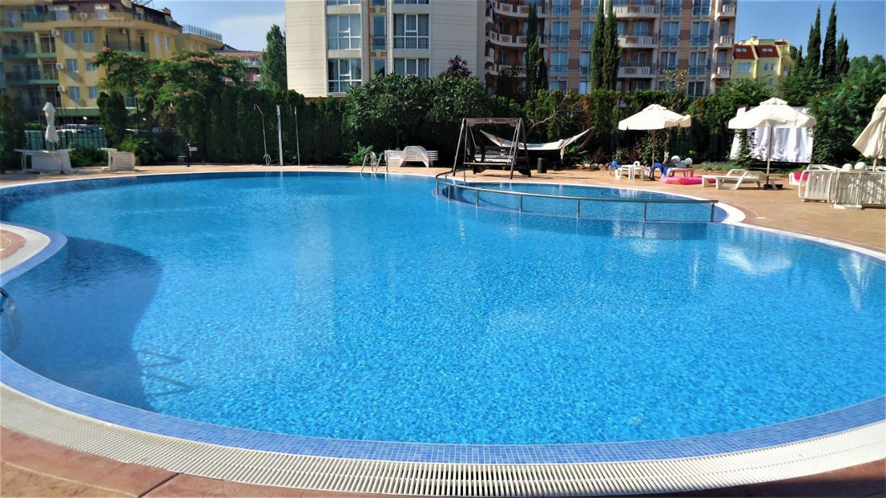Студио Афродита 1 Pantai Sunny Bagian luar foto
