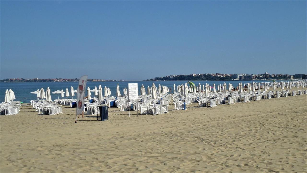 Студио Афродита 1 Pantai Sunny Bagian luar foto