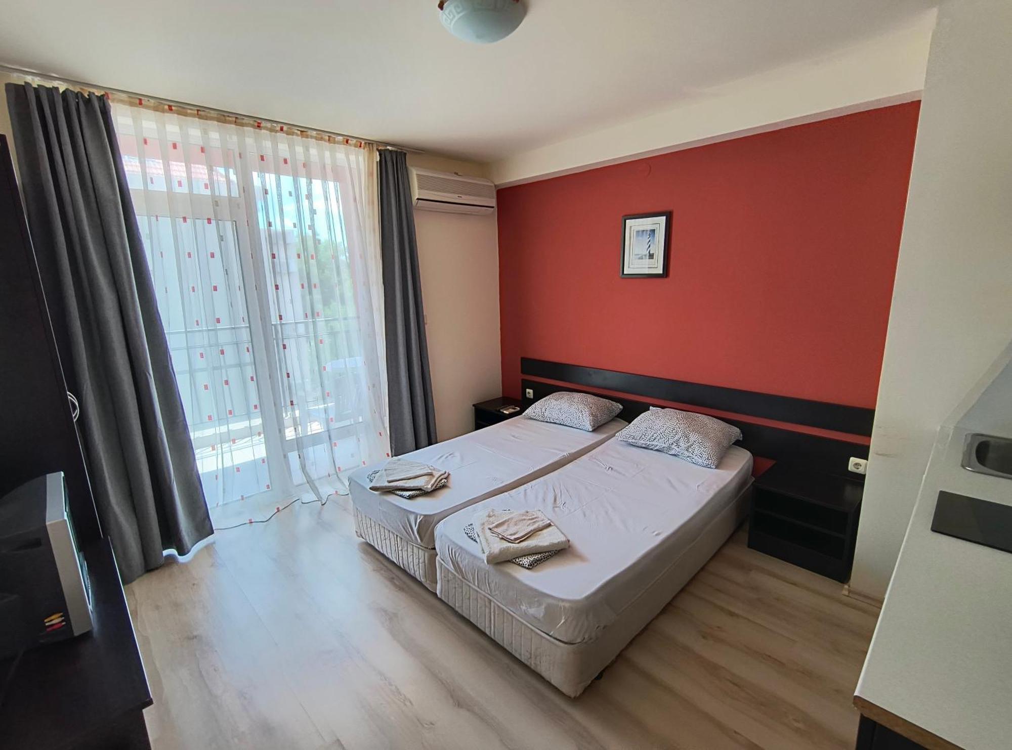 Студио Афродита 1 Pantai Sunny Bagian luar foto