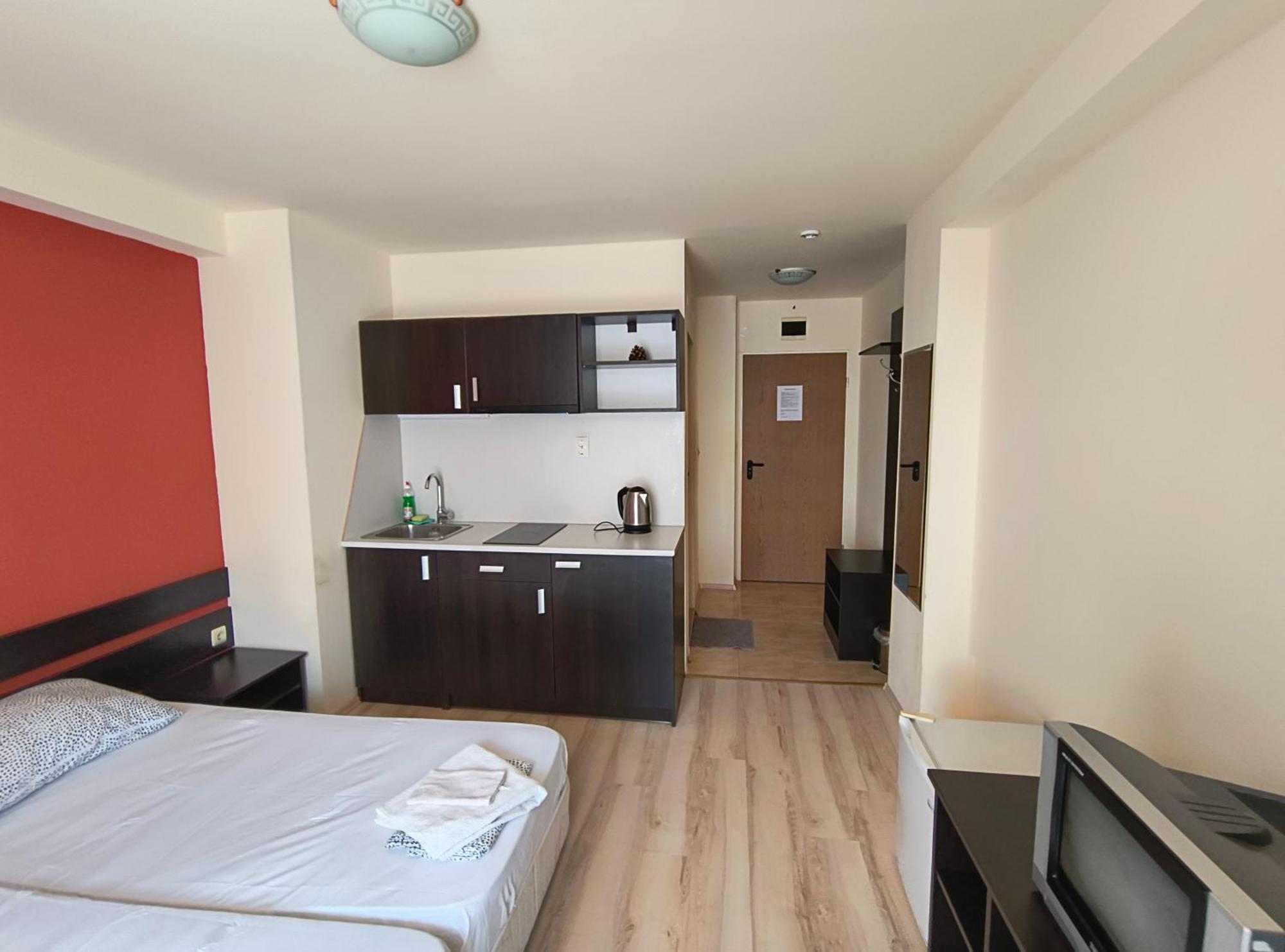 Студио Афродита 1 Pantai Sunny Bagian luar foto